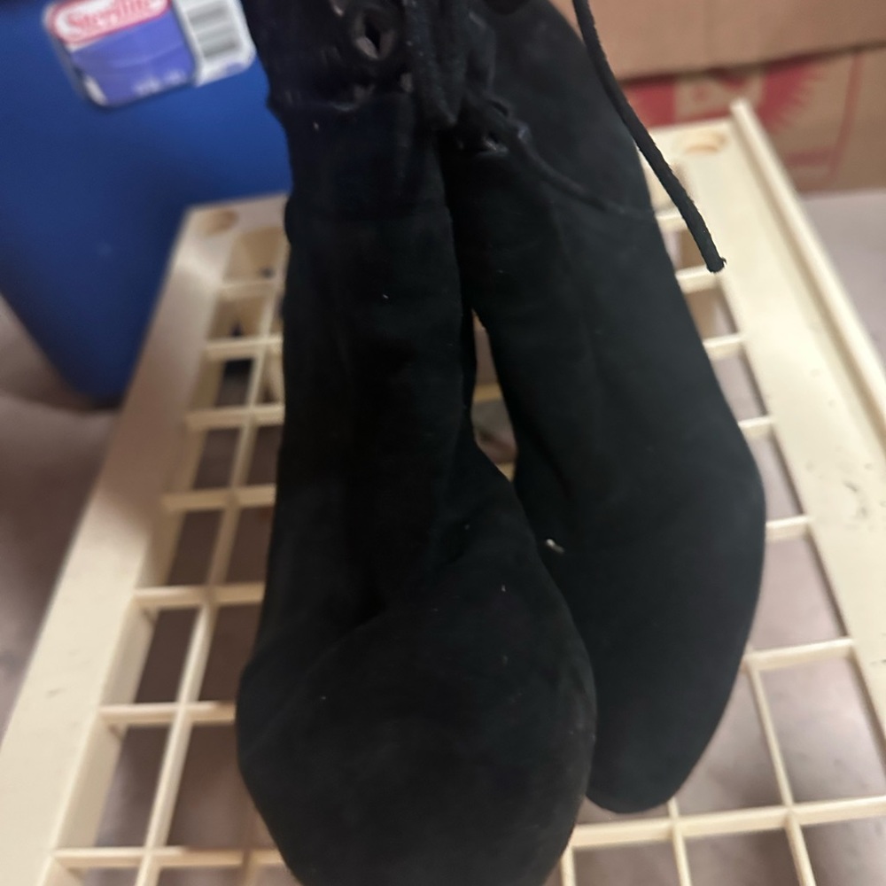 Belle by Sigerson Morrison Black Lace-Up‎ Boots